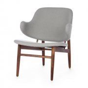 3D model Larsen Easy armchair by Ib Kofod-Larsen
