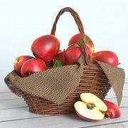 3D model Basket with red apples
