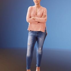 3D model Amaya girl in blue jeans and pink blouse (3d-scan)