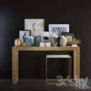 Decor set with gold console