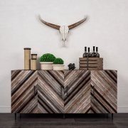 Chest of drawers with horns