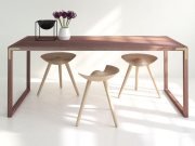 By lassen furniture kitchen set