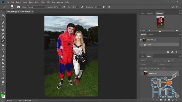 Skillshare – Learn the basics of photoshop from a skilled professional